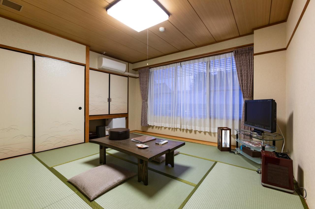 Отель Kyoto Higashiyamaso Экстерьер фото
